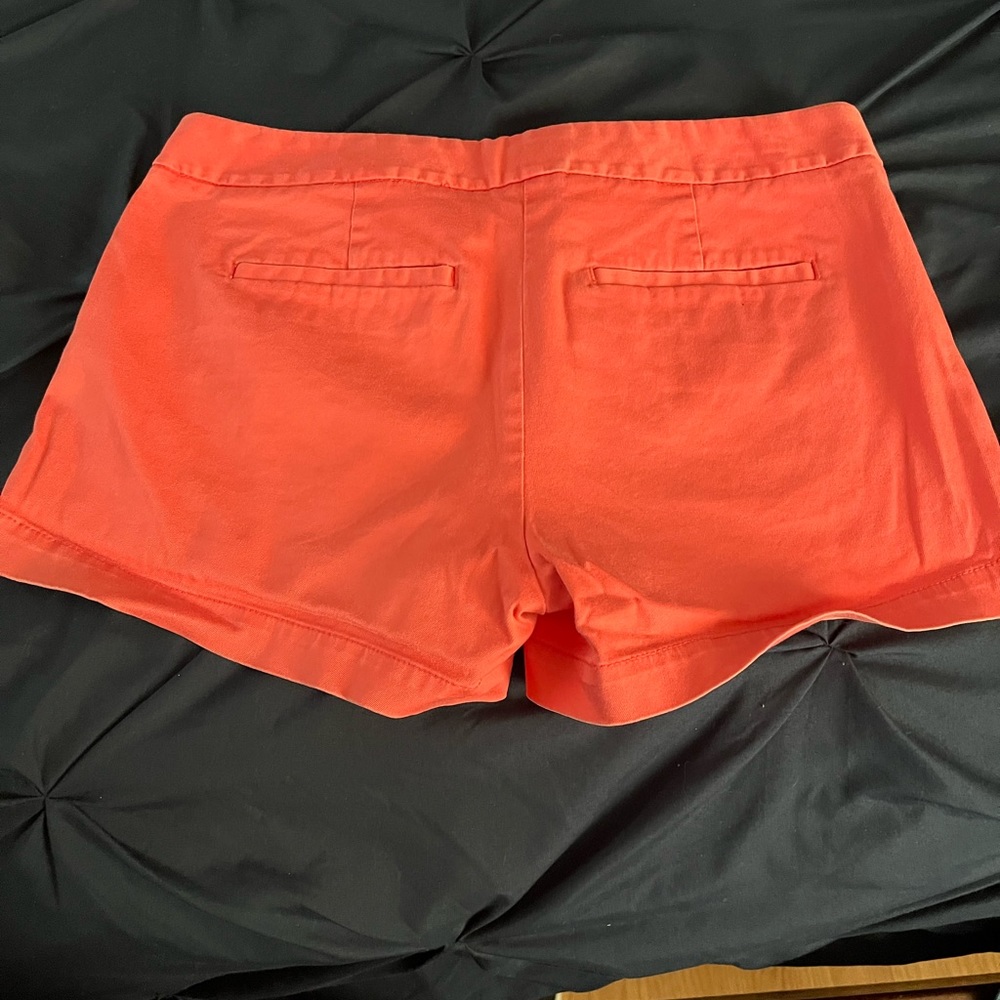 J crew stretch size 4 shorts. Very good condition!